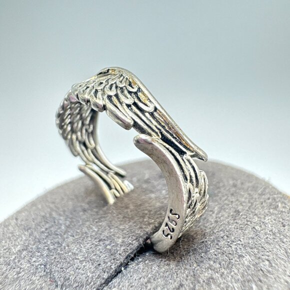 VTG Sterling Silver 925 Angel Wings Textured Design Band Ring Size 5.75 - Picture 7 of 11